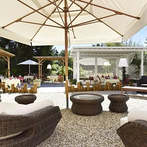Hotel Logis Hôtel-restaurant Le Relais