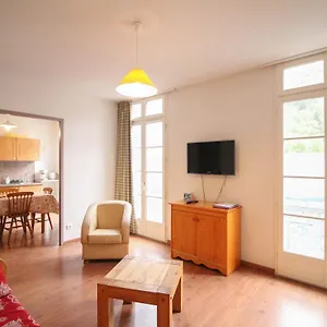  Appartement Perennes